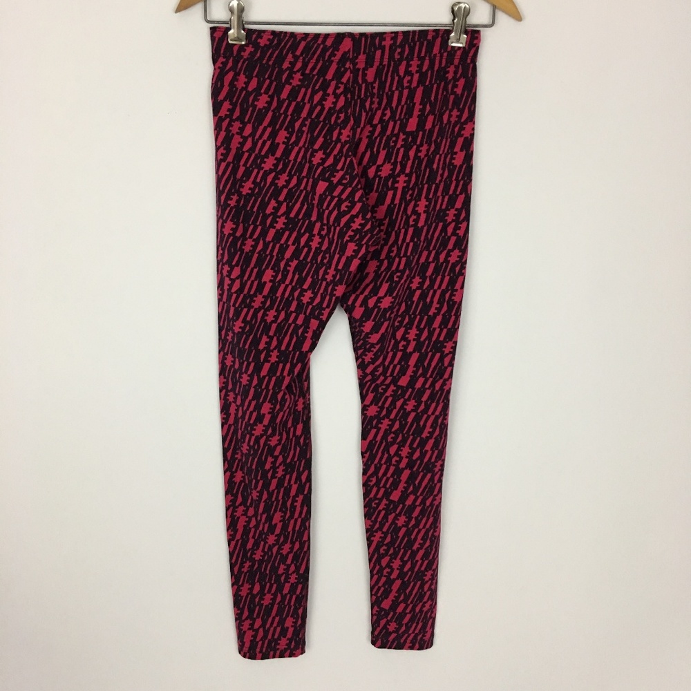 Nike Pink Black Logo Spell-Out Leggings Size M - Picture 2 of 6